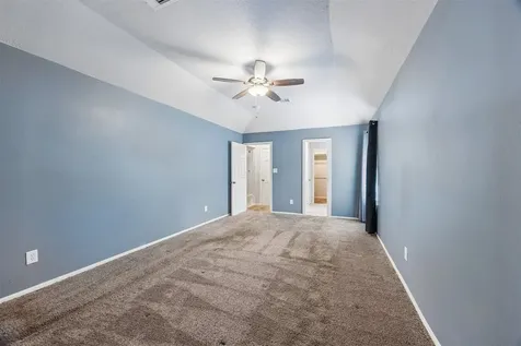 802 W Sealy Street Alvin TX 77511
