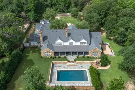 1920 Stonegate Boulevard Tyler TX 75703