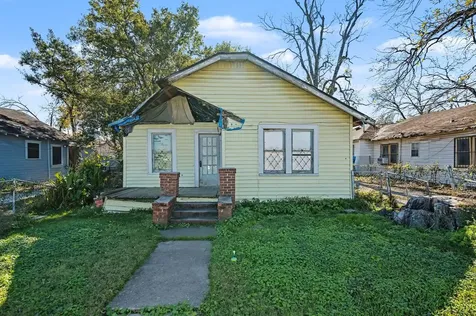 1218 Genova Street Houston TX 77009