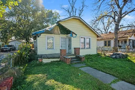 1218 Genova Street Houston TX 77009
