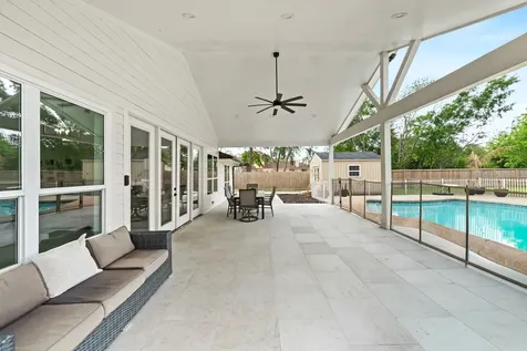8800 Brae Acres Road Houston TX 77074