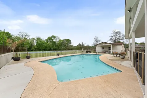 8800 Brae Acres Road Houston TX 77074