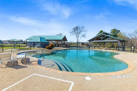 138 N Forest Drive Huntsville TX 77340