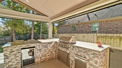 216 Elianne Lace Court Conroe TX 77318
