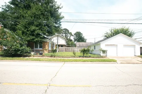 3229 Wisconsin Street Baytown TX 77520