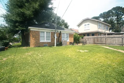3229 Wisconsin Street Baytown TX 77520