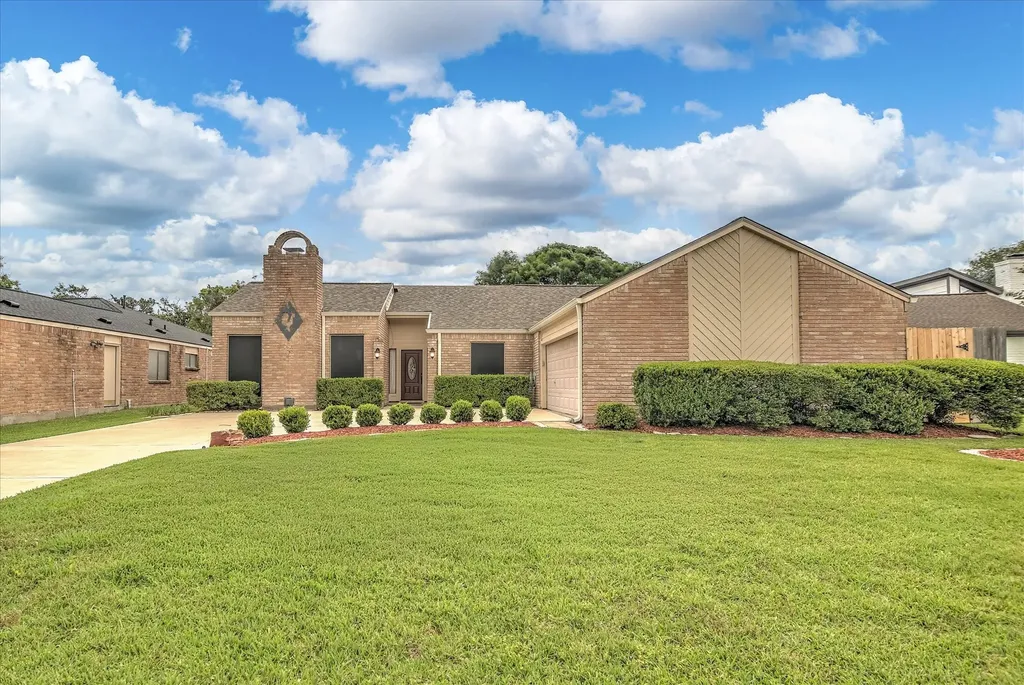 1039 Honey Hill Drive Houston TX 77077