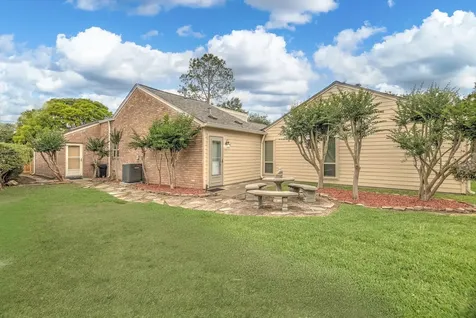 1039 Honey Hill Drive Houston TX 77077