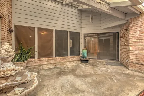 1039 Honey Hill Drive Houston TX 77077