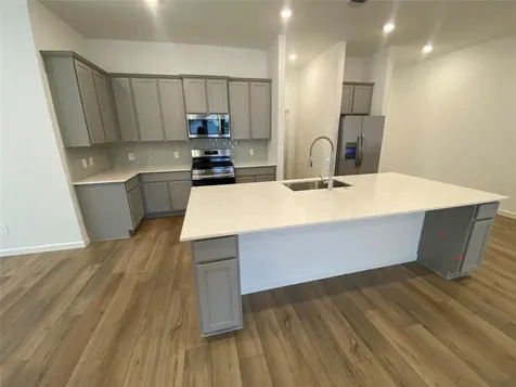 1362 S Shepard Drive Dayton TX 77535