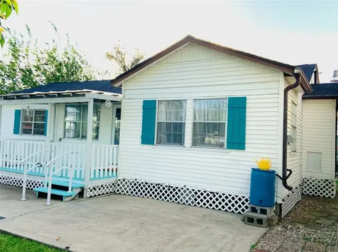 4915 Louise Street Seabrook TX 77586