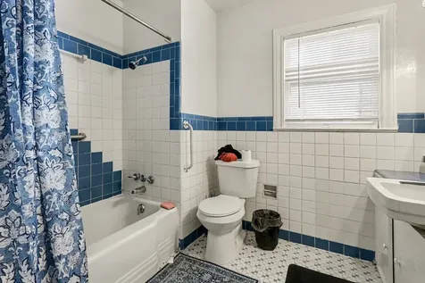 4921 Alamo Drive Galveston TX 77551