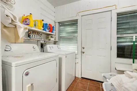 4921 Alamo Drive Galveston TX 77551