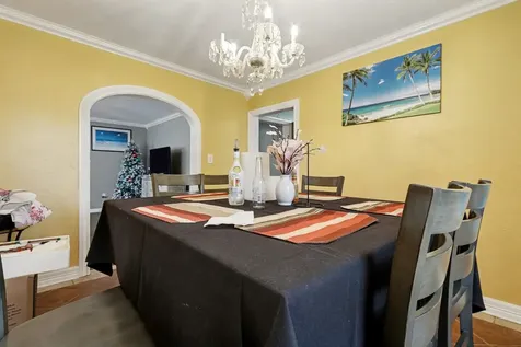 4921 Alamo Drive Galveston TX 77551