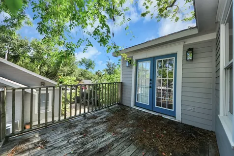 916 W Cottage Street Houston TX 77009