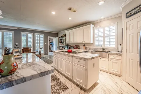 8002 Royal Crest Court Houston TX 77379