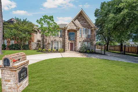 8002 Royal Crest Court Houston TX 77379