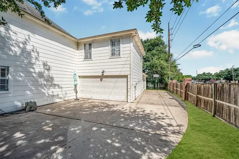 8002 Royal Crest Court Houston TX 77379