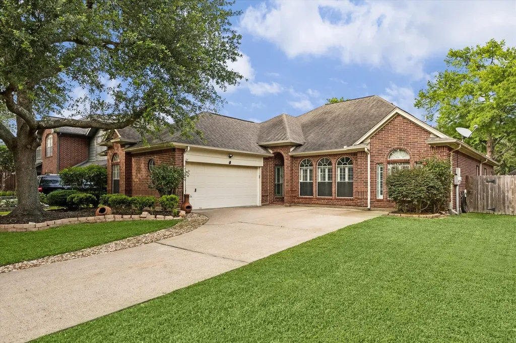 314 Bay Spring Drive League City TX 77573