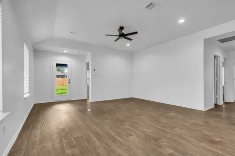 21430 Sacred Grove Street New Caney TX 77357