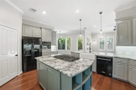 26 Pleasure Cove Drive Spring TX 77381