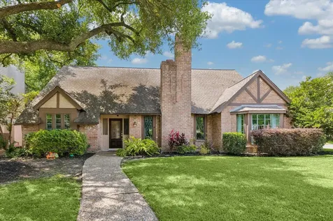 1702 Beech Bend Drive Houston TX 77077