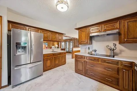 1702 Beech Bend Drive Houston TX 77077