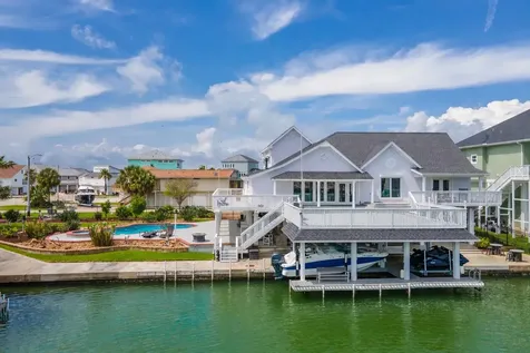 208 Coconut Street Tiki Island TX 77554