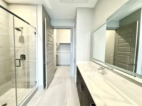401 W 25th Street 2125 Houston TX 77008