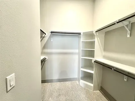 401 W 25th Street 2125 Houston TX 77008