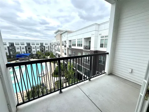 401 W 25th Street 2125 Houston TX 77008