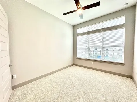 401 W 25th Street 2125 Houston TX 77008