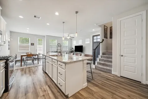 9820 Rugged Oaks Drive Houston TX 77080