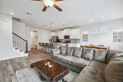 9820 Rugged Oaks Drive Houston TX 77080
