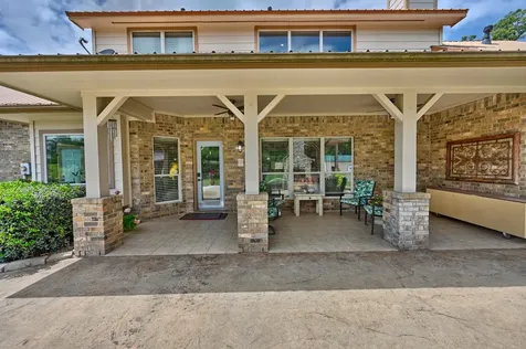 5960 N Highway 36 Highway N Bellville TX 77418