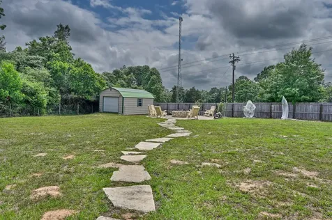 5960 N Highway 36 Highway N Bellville TX 77418