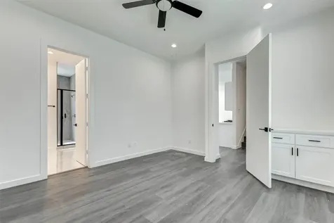 6011 Beall Street Houston TX 77091