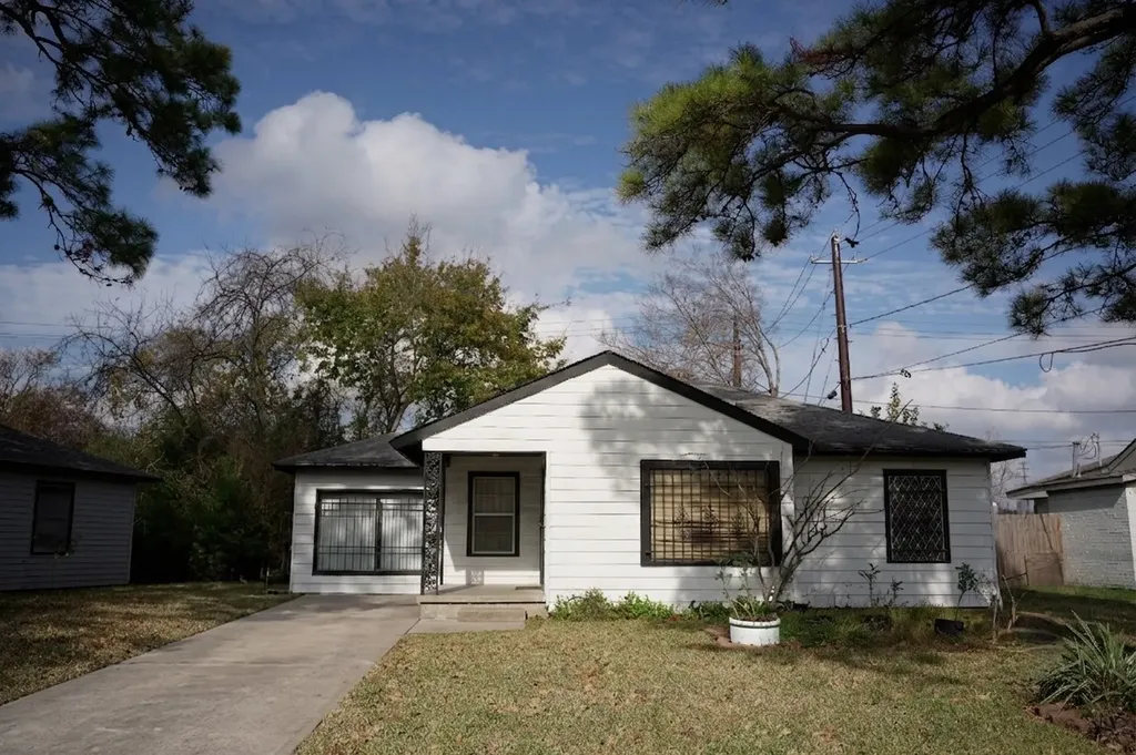 5115 Winnetka Street Houston TX 77021