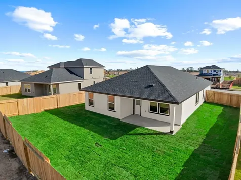 1607 Knox Hill Path Iowa Colony TX 77583