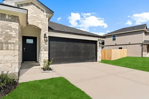 1607 Knox Hill Path Iowa Colony TX 77583