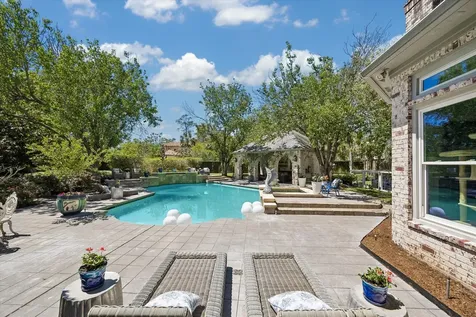 597 Piney Point Road Piney Point Village TX 77024