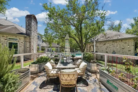 597 Piney Point Road Piney Point Village TX 77024