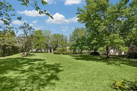 597 Piney Point Road Piney Point Village TX 77024