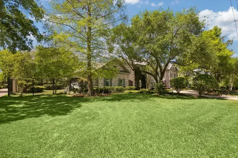 597 Piney Point Road Piney Point Village TX 77024