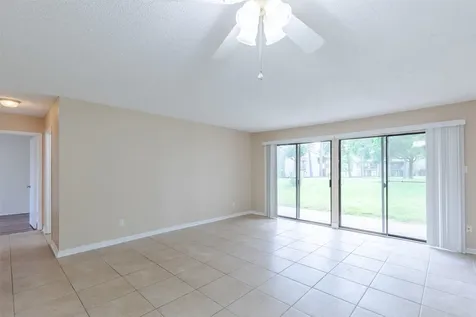 15919 Golf Club Drive 111 Crosby TX 77532