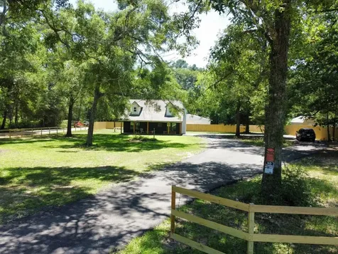 17122 Springfield Drive Conroe TX 77302