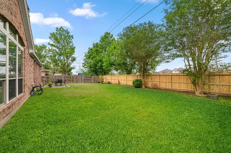 2530 Cezanne Circle Missouri City TX 77459