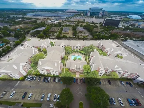 1330 Old Spanish Trail 1110 Houston TX 77054