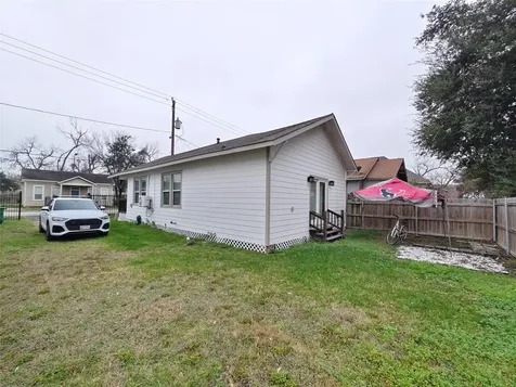 1217 Campbell Street Houston TX 77009
