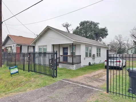 1217 Campbell Street Houston TX 77009
